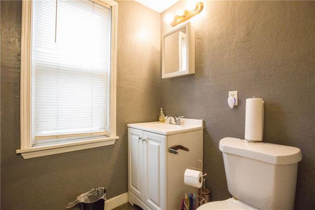 5521-3 Wabash Avenue, Kansas City, MO 64130