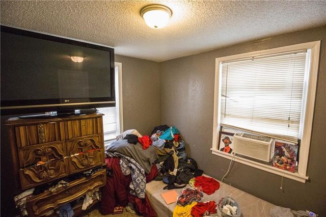 5521-3 Wabash Avenue, Kansas City, MO 64130