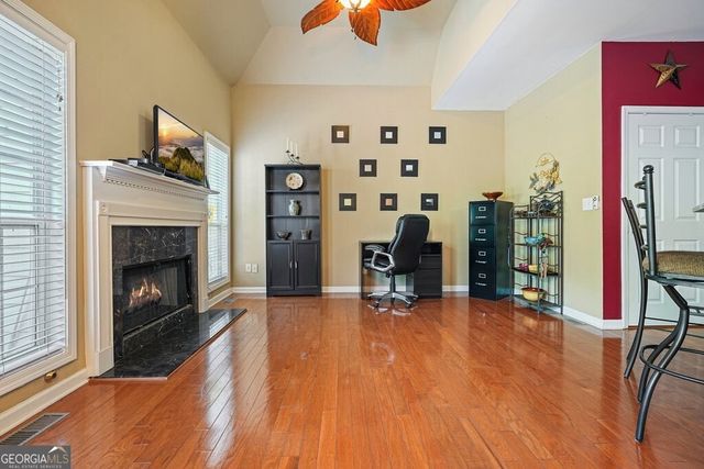 6285 Vinings Vintage Drive, Mableton, GA 30126