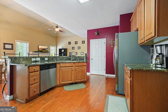 6285 Vinings Vintage Drive, Mableton, GA 30126