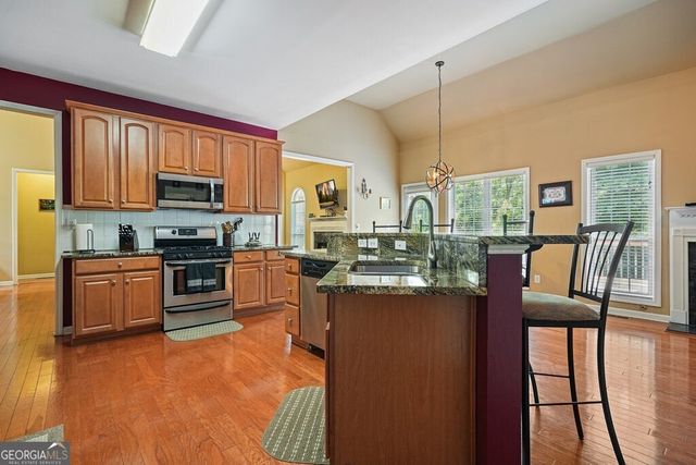 6285 Vinings Vintage Drive, Mableton, GA 30126
