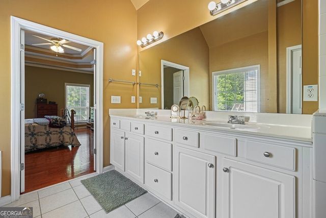 6285 Vinings Vintage Drive, Mableton, GA 30126