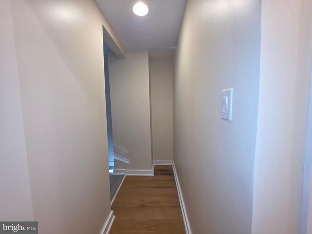 318 N WIOTA ST, Philadelphia, PA 19104