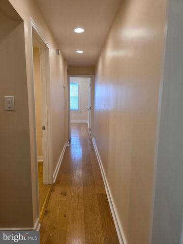 318 N WIOTA ST, Philadelphia, PA 19104