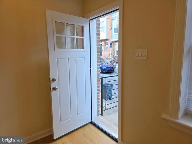 318 N WIOTA ST, Philadelphia, PA 19104