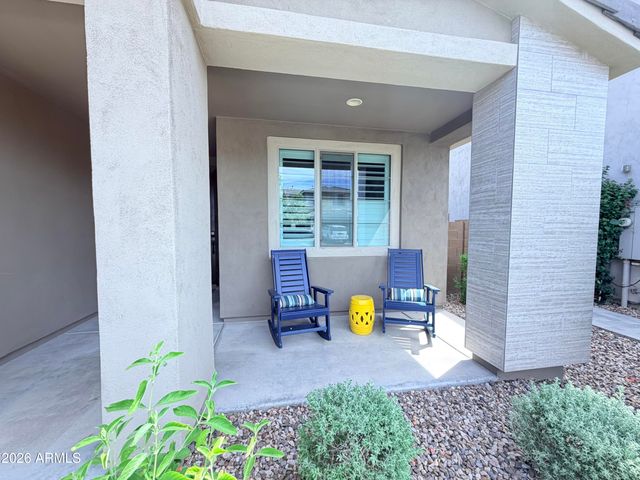 2919 E Riane Road, Phoenix, AZ 85050