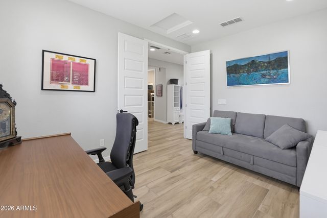 2919 E Riane Road, Phoenix, AZ 85050