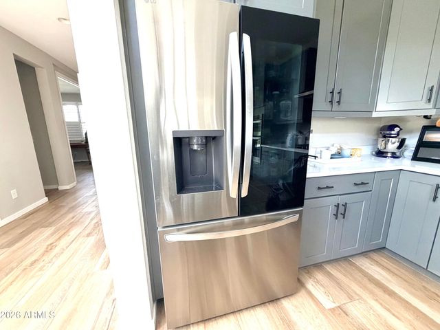 2919 E Riane Road, Phoenix, AZ 85050
