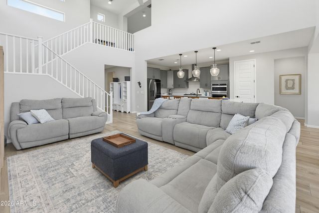 2919 E Riane Road, Phoenix, AZ 85050