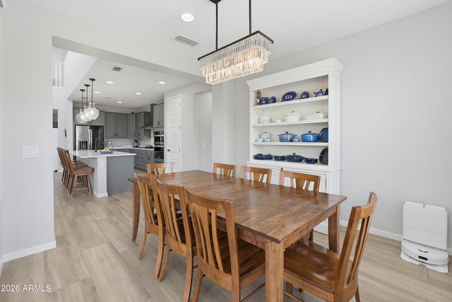 2919 E Riane Road, Phoenix, AZ 85050