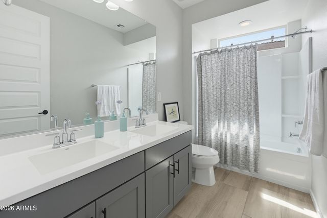 2919 E Riane Road, Phoenix, AZ 85050