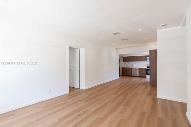 3021 Coconut Grove Dr 3021, Coral Gables, FL 33134