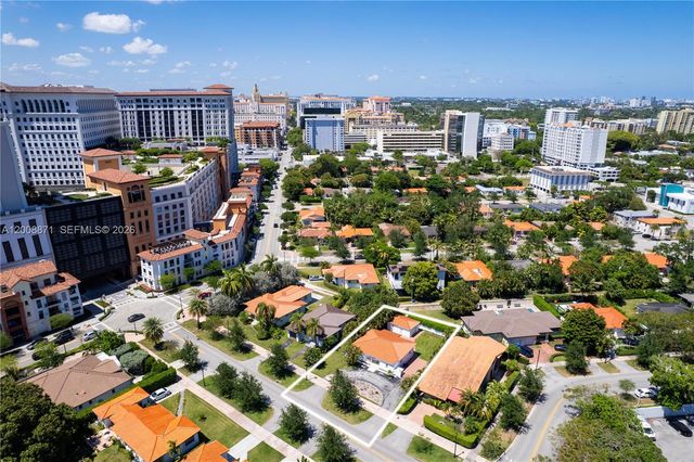 3021 Coconut Grove Dr 3021, Coral Gables, FL 33134