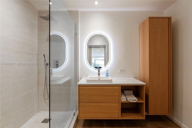 3021 Coconut Grove Dr 3021, Coral Gables, FL 33134