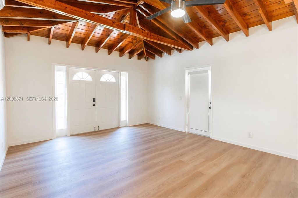 3021 Coconut Grove Dr 3021, Coral Gables, FL 33134