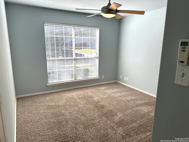 10623 Arabian Sands, San Antonio, TX 78254