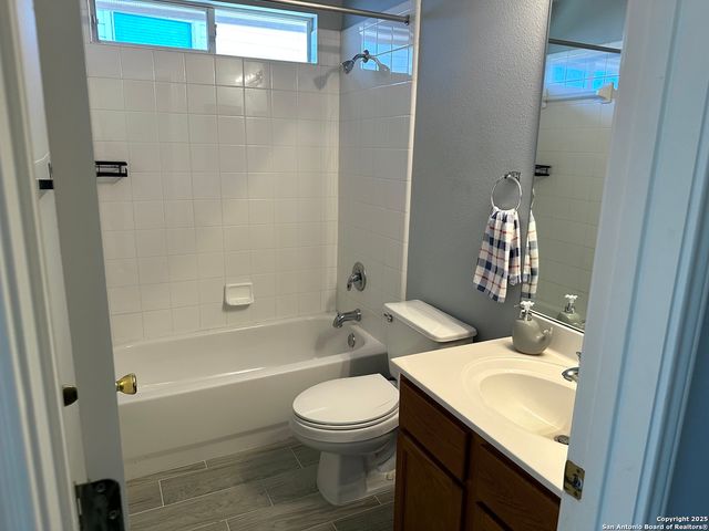 10623 Arabian Sands, San Antonio, TX 78254