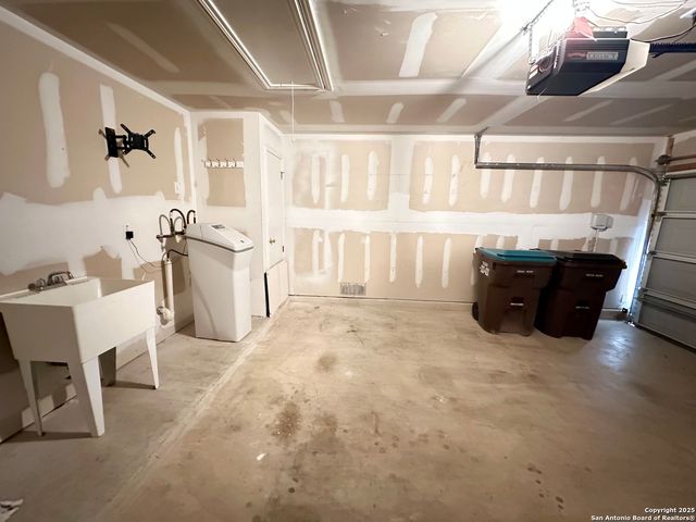 10623 Arabian Sands, San Antonio, TX 78254