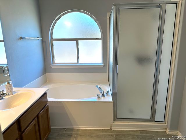 10623 Arabian Sands, San Antonio, TX 78254