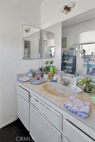 14720 Main Street, Hesperia, CA 92345