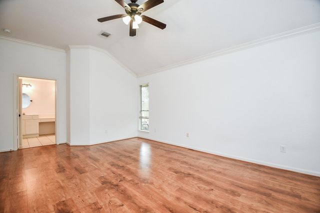 535 Avery Drive, Sugar Land, TX 77479