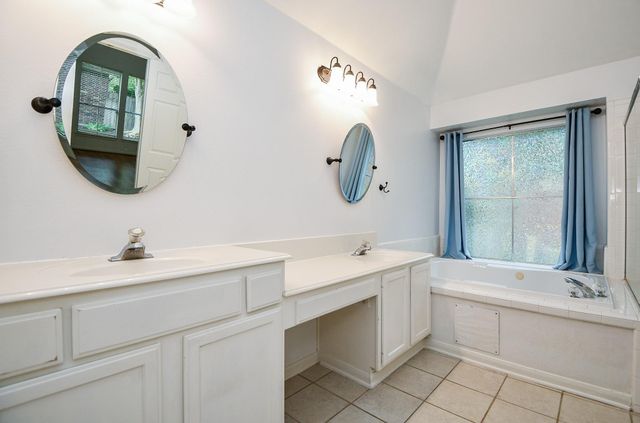 535 Avery Drive, Sugar Land, TX 77479