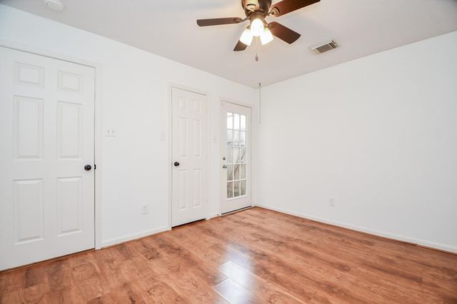 535 Avery Drive, Sugar Land, TX 77479