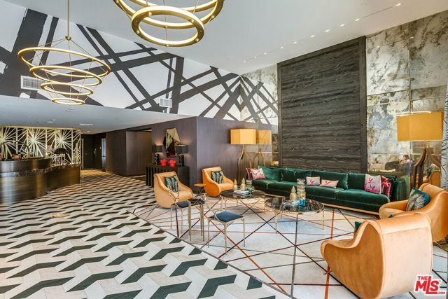 1050 S GRAND Avenue 901, Los Angeles, CA 90015