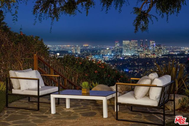 9302 Nightingale Drive, Los Angeles, CA 90069