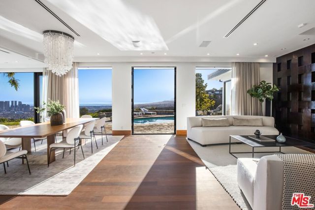 9302 Nightingale Drive, Los Angeles, CA 90069