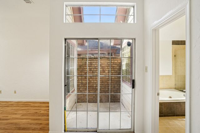 401 Dakota Trail, Irving, TX 75063