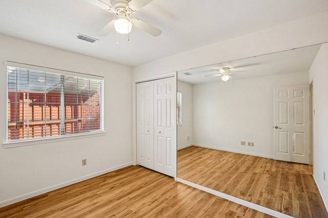 401 Dakota Trail, Irving, TX 75063