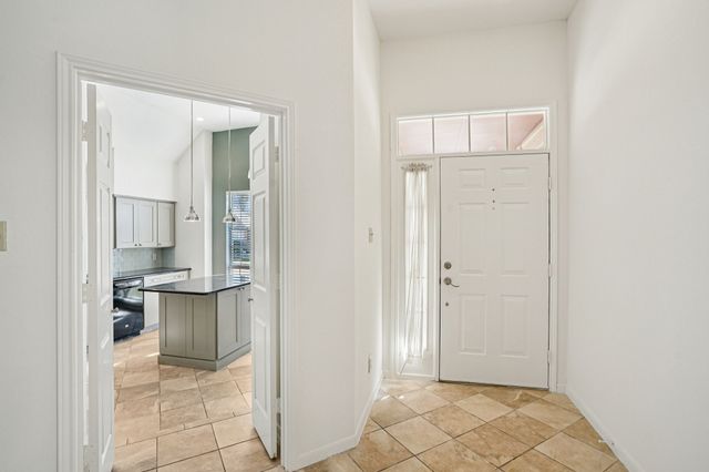 401 Dakota Trail, Irving, TX 75063