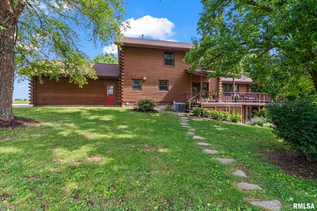 1850 E BARBER Road, Sherman, IL 62684