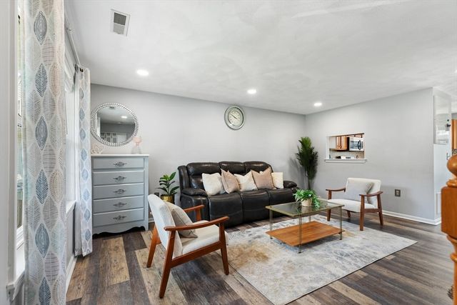 100 Juniper Lane 100, Tewksbury, MA 01876