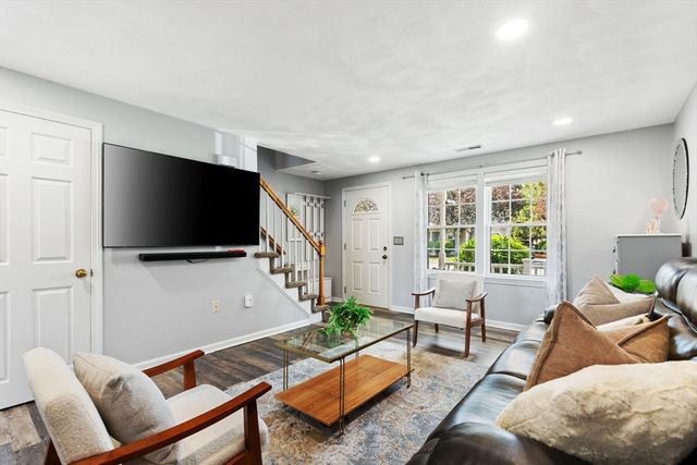 100 Juniper Lane 100, Tewksbury, MA 01876