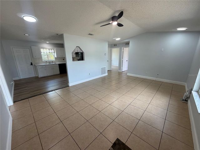 36 PECAN RUN COURSE, Ocala, FL 34472