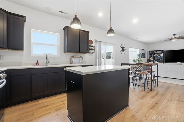 121 Mound Builder Place, Carlisle, OH 45005