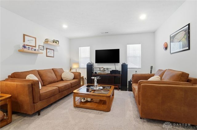 121 Mound Builder Place, Carlisle, OH 45005