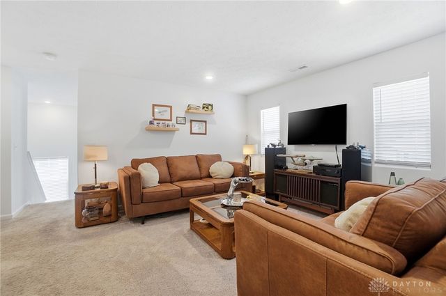 121 Mound Builder Place, Carlisle, OH 45005