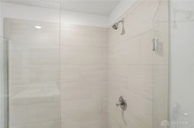 121 Mound Builder Place, Carlisle, OH 45005