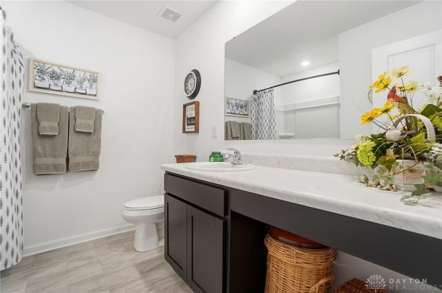 121 Mound Builder Place, Carlisle, OH 45005