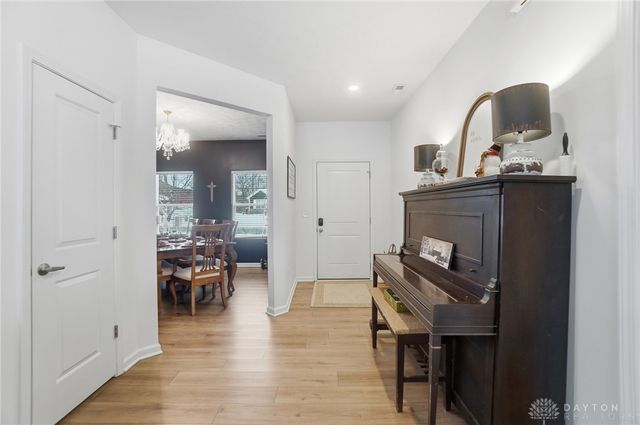 121 Mound Builder Place, Carlisle, OH 45005