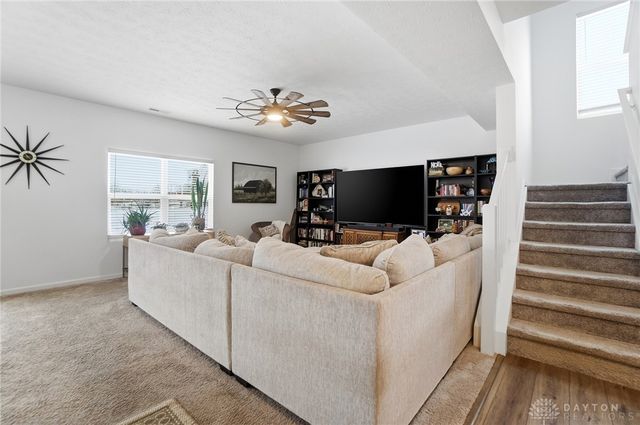 121 Mound Builder Place, Carlisle, OH 45005