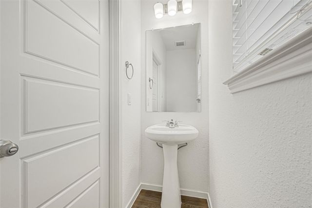 3210 Tranquility Lane, Baytown, TX 77521