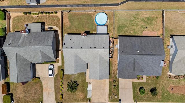 105 Prestwyck Oak Place, Lawrenceville, GA 30043