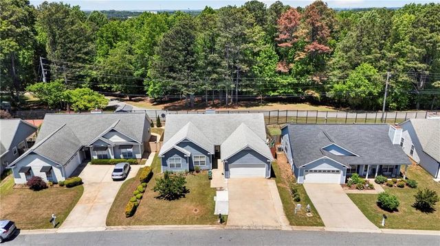 105 Prestwyck Oak Place, Lawrenceville, GA 30043