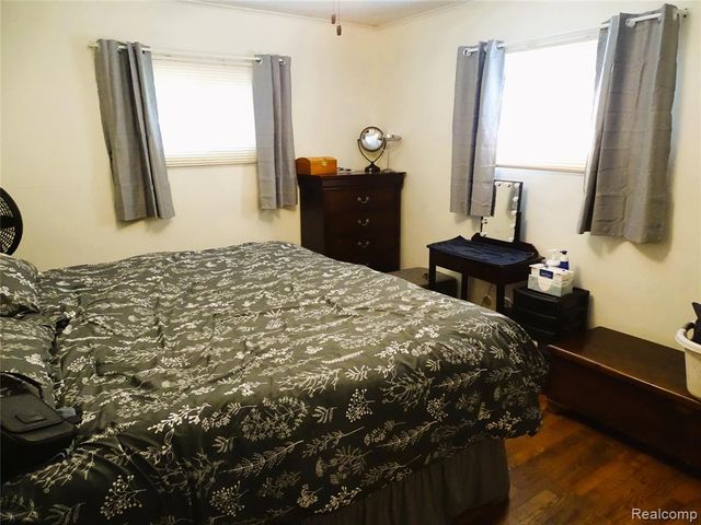 4694 King Road, Saginaw, MI 48601