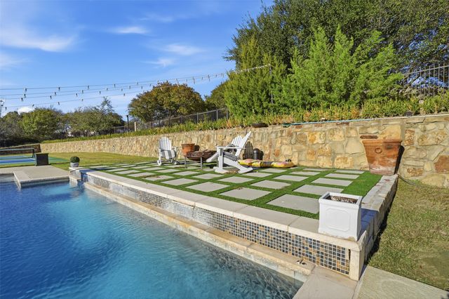 1424 Keeneland Hill Drive, Aledo, TX 76008