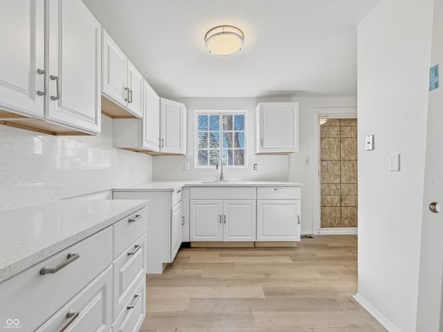 2644 Fairhaven Drive, Indianapolis, IN 46229